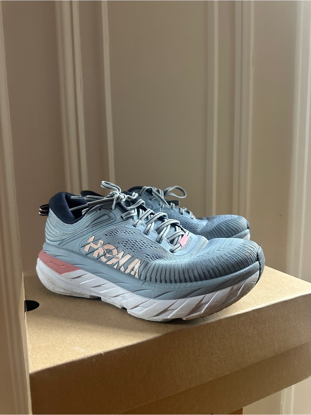 HOKA Bondi 7
